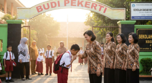 Budaya 5S (Senyum, Sapa, Salam, Sopan, Santun): Wajah Ramah Madrasah Kami